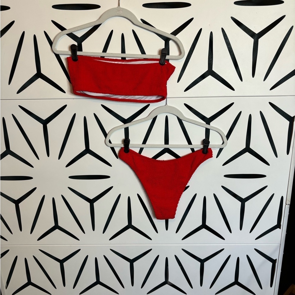 NWOT YIMISAN Ribbed Bandeau Two-Piece Bikini Red Size M - Picture 3 of 9